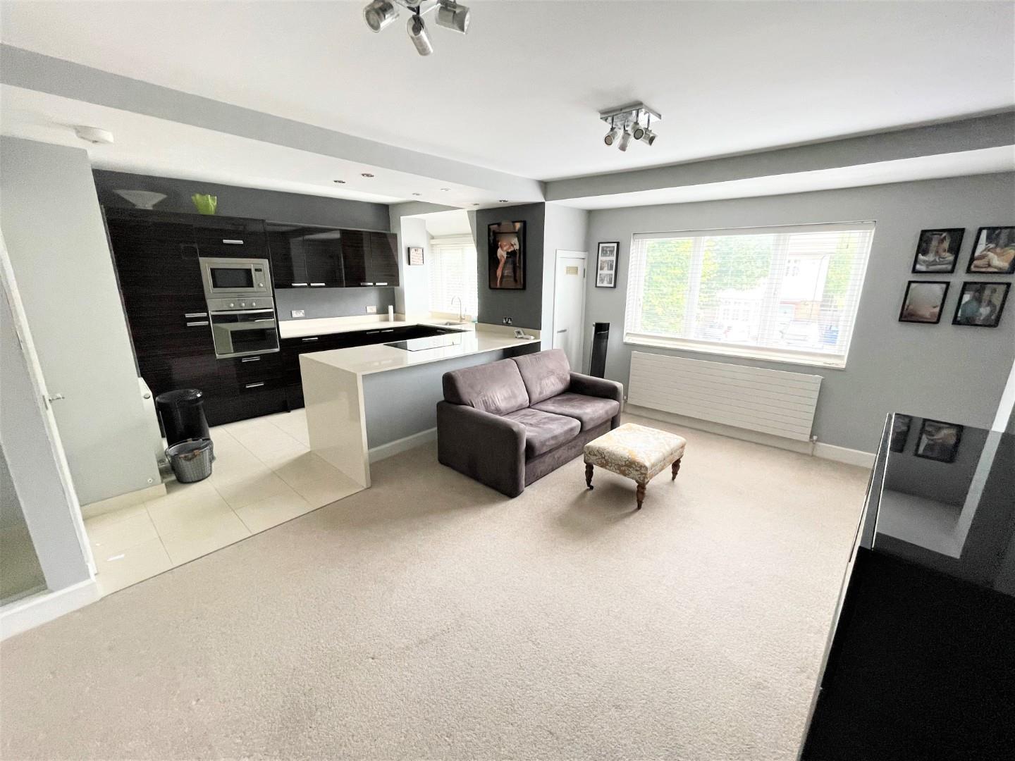 Woodland Way, Mill Hill